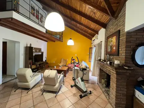 Casa en Venta de 4 dormitorios