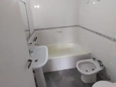 Departamento en Alquiler en Caballito Norte, $ 550.000