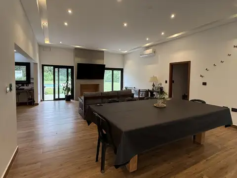 Casa en Alquiler Temporal en El Moro, USD 2.400