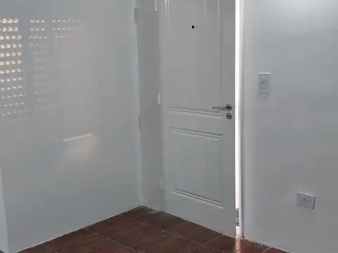 Casa 6 ambientes con 5 baños