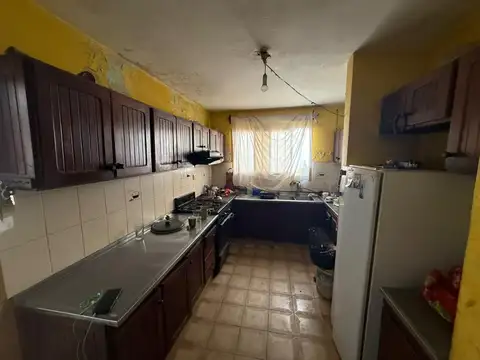 ALQUILER CASA 4 DORM BARRIO NORTE JUAREZ CELMAN