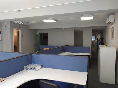 Oficina en Venta 70 años