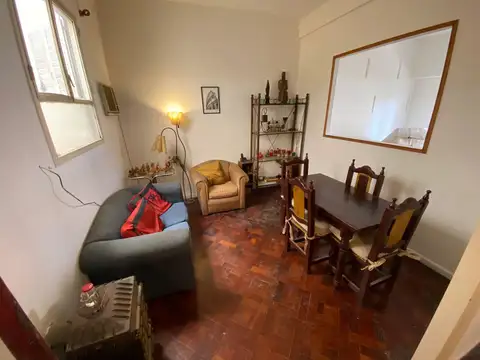 3 Amb. en venta con balcón 