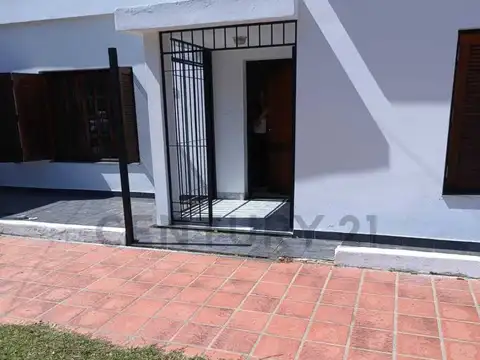 Fernando Juan Casado 1700, Piso 0