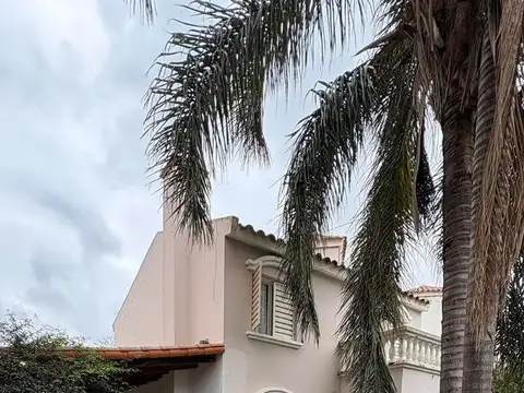 Casa en Venta en Salta, USD 195.000