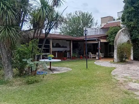 LOTE 749 M2 VENTA  IDEAL DESARROLLO / INVERSION