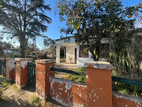 Casa a reciclar en venta en Manzanares Pilar