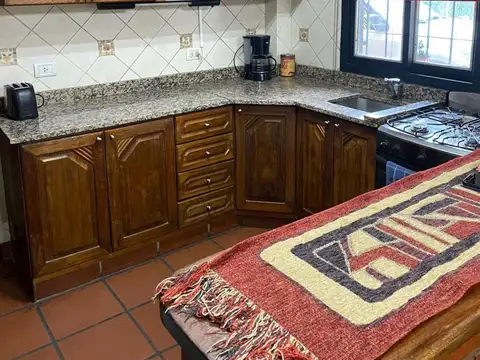 Casa en Venta en Caseros, USD 195.000