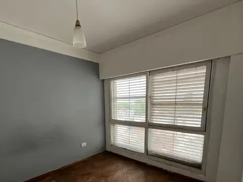 Departamento en Venta en Adrogue, USD 70.000