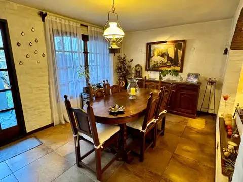 Casa en Venta en Parque Chacabuco, USD 330.000