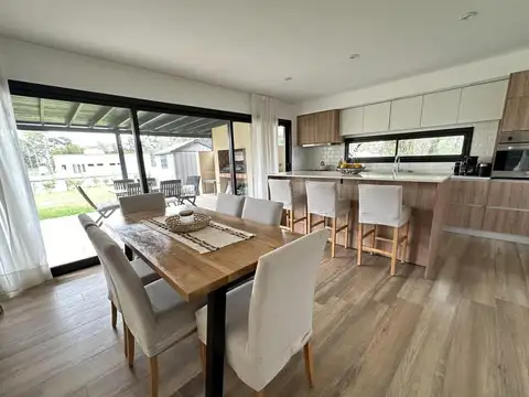 Casa en alquiler temporal B° Arenas Chico