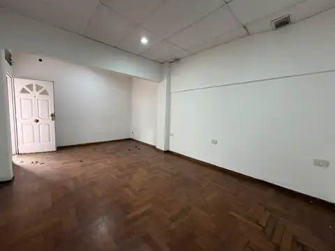 Depto Tipo Casa en Venta 40 años