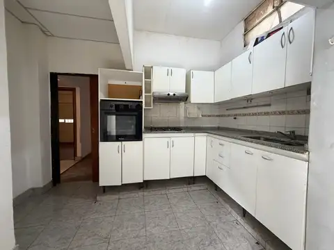 Depto Tipo Casa en Venta de 4 ambientes