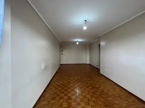 Departamento en Venta en Parque Las Heras, USD 230.000