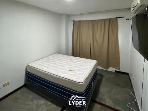 Departamento en alquiler sobre Avenida Sabin