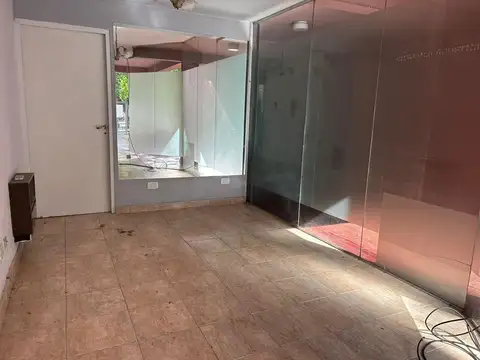 Oficina en venta calle Belgrano