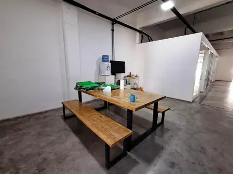 Local en Venta en Mataderos, USD 1.290.000