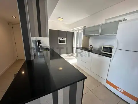 Departamento en Venta en Playa Chica, USD 365.000