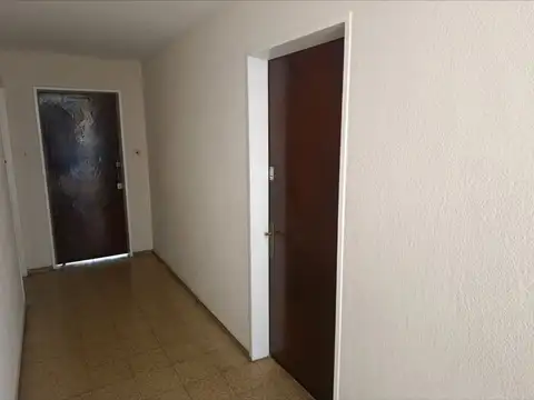 Departamento 5 ambientes con 1 baño