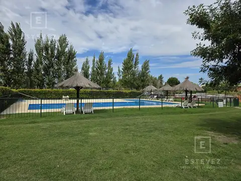 Terreno en Venta en El Cantón - Barrio Golf, USD 120.000