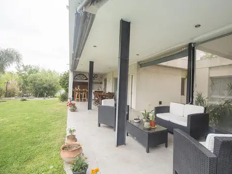 Casa en Venta en Belen De Escobar, USD 325.000