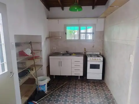 Depto Tipo Casa 3 ambientes con 1 baño