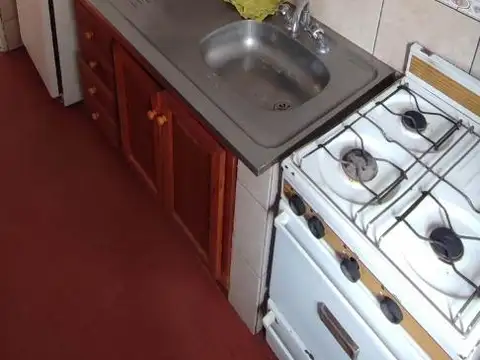 Depto Tipo Casa 2 ambientes con 1 baño