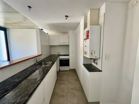 Departamento en Alquiler en Echesortu, $ 550.000