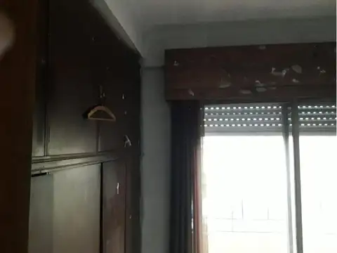 Depto 3 Amb en 1º piso frente a la nueva (futura) estación A