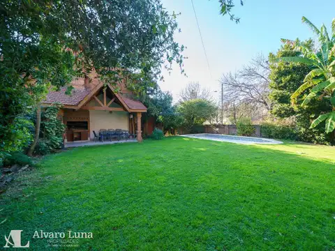 Impecable Chalet  Excelente Ubicación en Vicente López