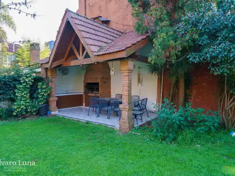 Casa en Alquiler de 4 dormitorios