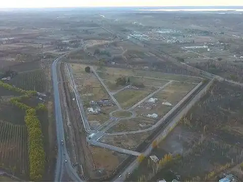 Terreno en Venta en Cinco Saltos, USD 37.000