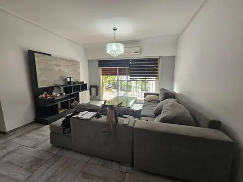 Avenida Salvador María Del Carril 3500, Piso 1