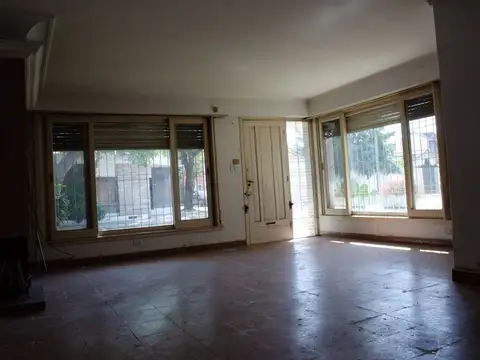 Casa en Venta en Bernal Oeste, USD 89.000