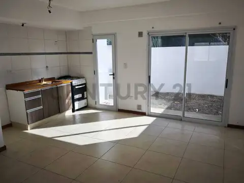 Casa en Venta en Los Hornos, USD 67.000