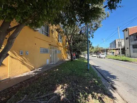 Departamento 3 ambientes con cochera en Venta en Belen De Escobar