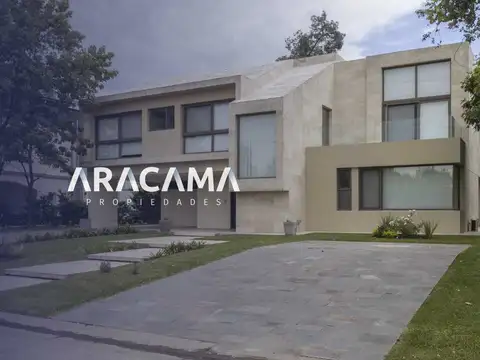 Casa en Venta Saint Thomas Este Oeste - Canning