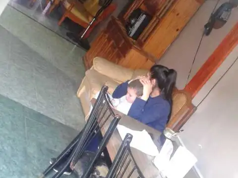 Casa 5 ambientes con 1 baño