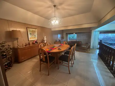 Departamento en Venta con 2 cocheras