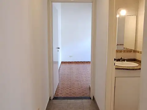 Depto Tipo Casa 2 ambientes con 1 baño