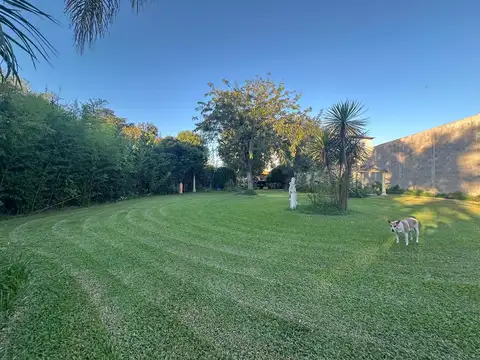 Terreno comercial en Venta con vivienda 