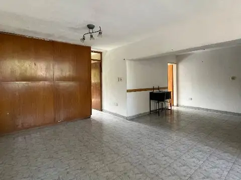 Gral. jose de San Martin 600