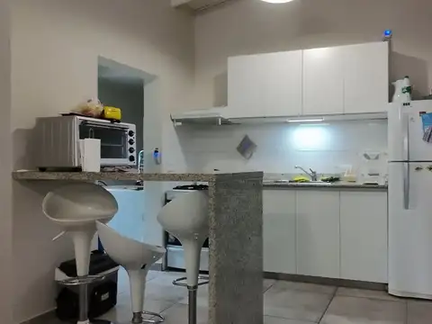 Casa 4 ambientes con 1 baño