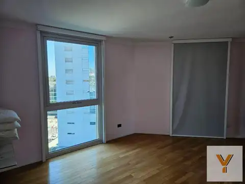 Departamento en Venta con 2 cocheras