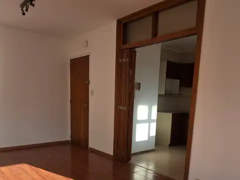 Departamento en Alquiler en Tribunales, $ 800.000