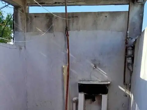 Calle 36 entre 10 y 11 700, Piso 0