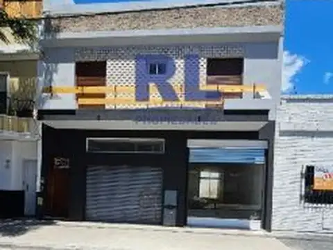 Local en Venta en Barrio Naón, Mataderos