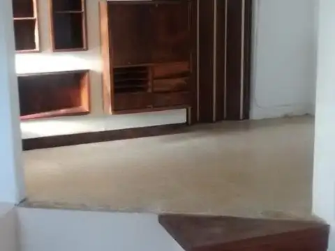 Depto Tipo Casa en Venta 40 años