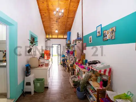 Casa 4 ambientes con 1 baño