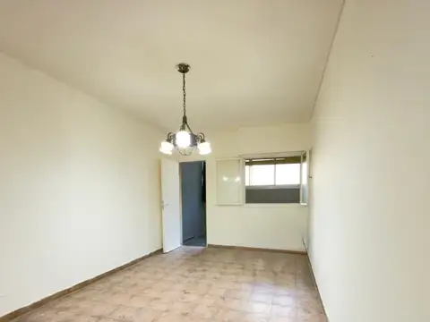 VENTA DEPTO PLANTA BAJA  3 AMB.  BARRIO MARITIMO